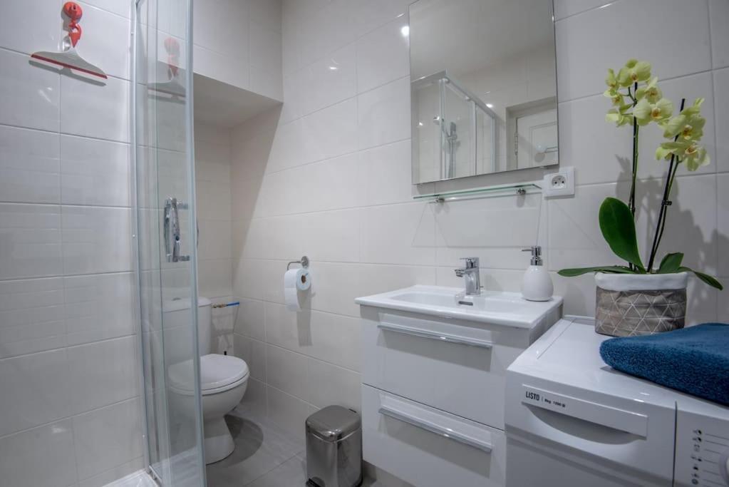L'Espine Appartement Angers Buitenkant foto