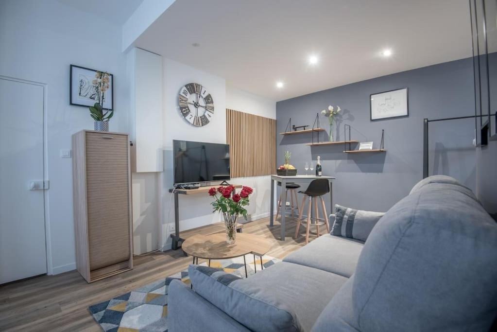 L'Espine Appartement Angers Buitenkant foto