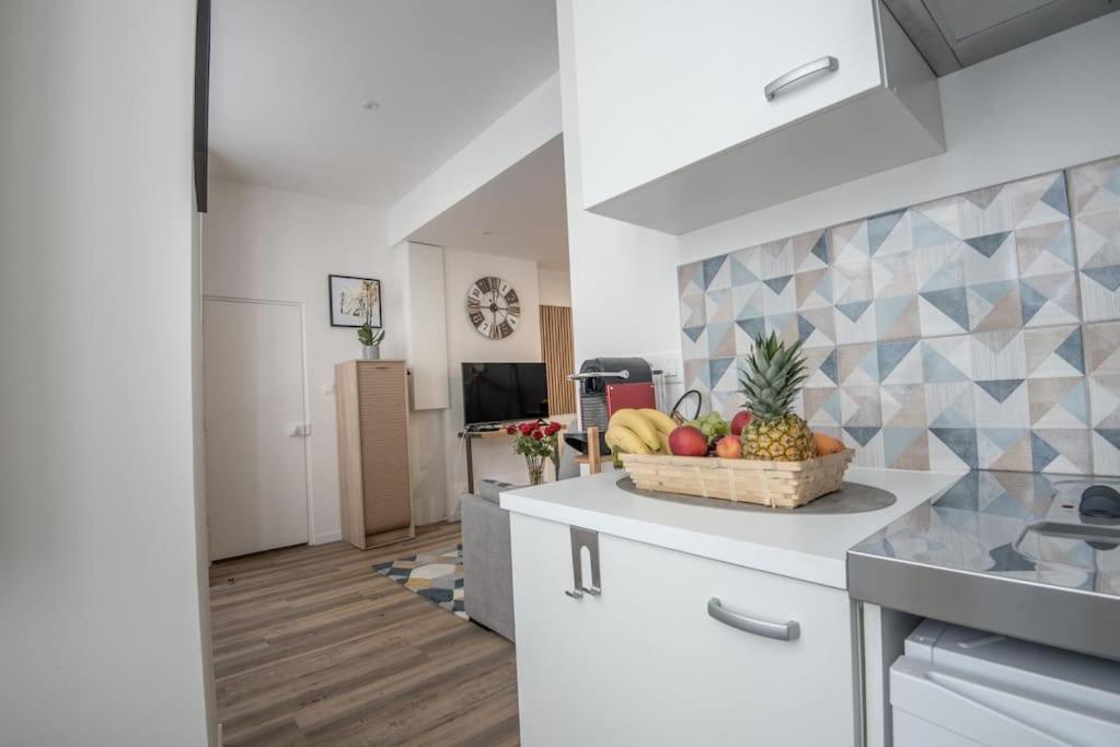 L'Espine Appartement Angers Buitenkant foto